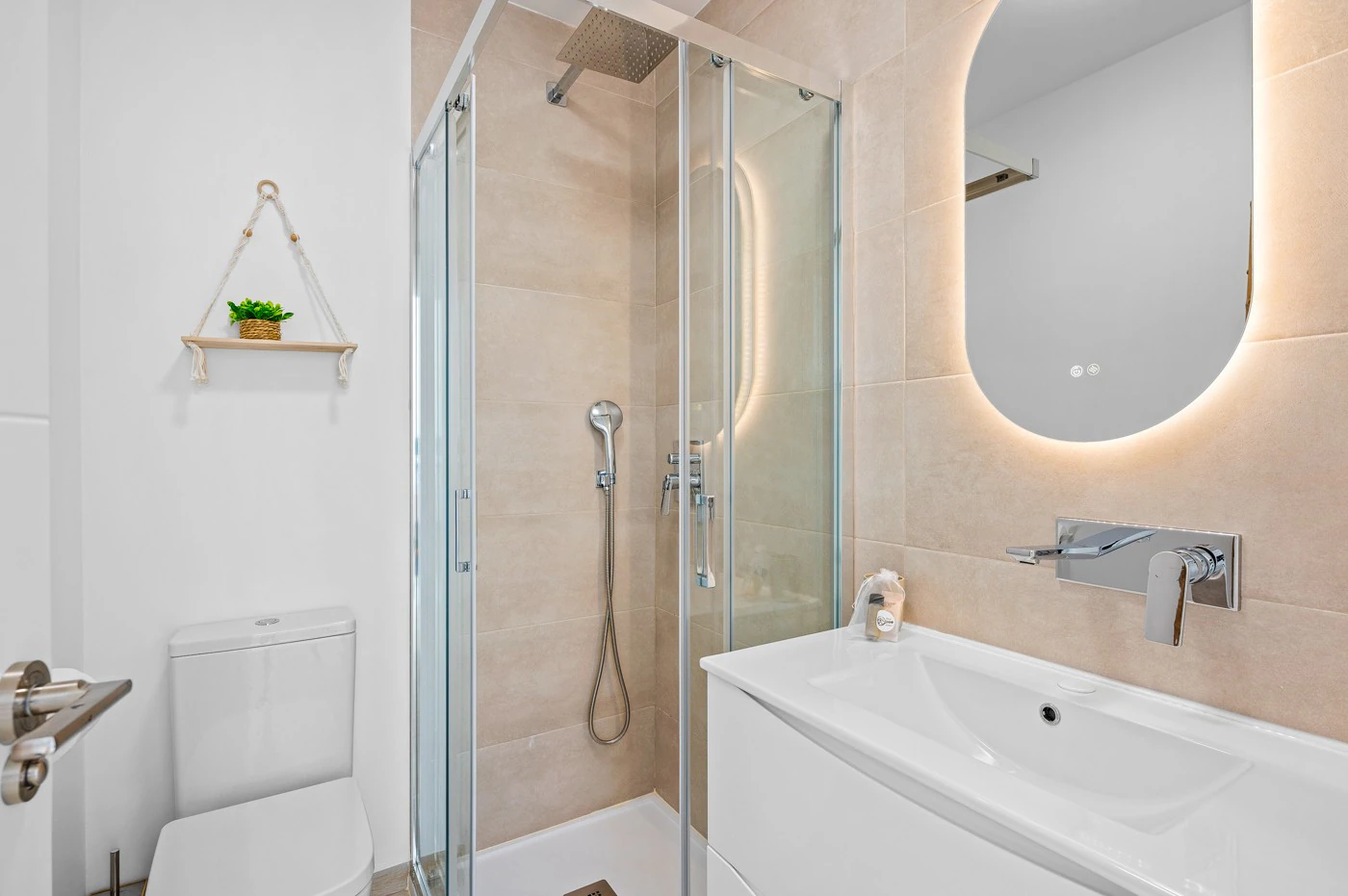 Flat for sale in San Miguel De Salinas
