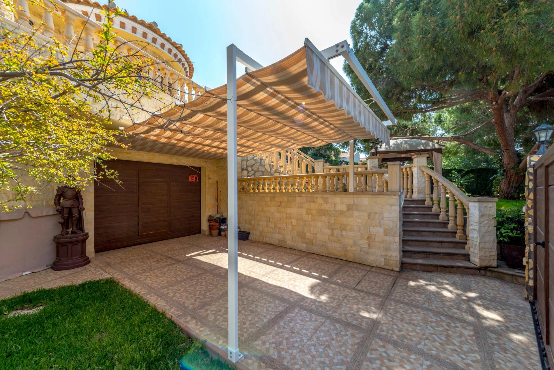Villa for sale in Orihuela Costa