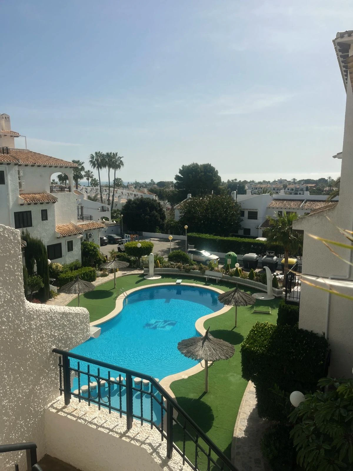 Cabo Roig Beachside Apartment walking to beach