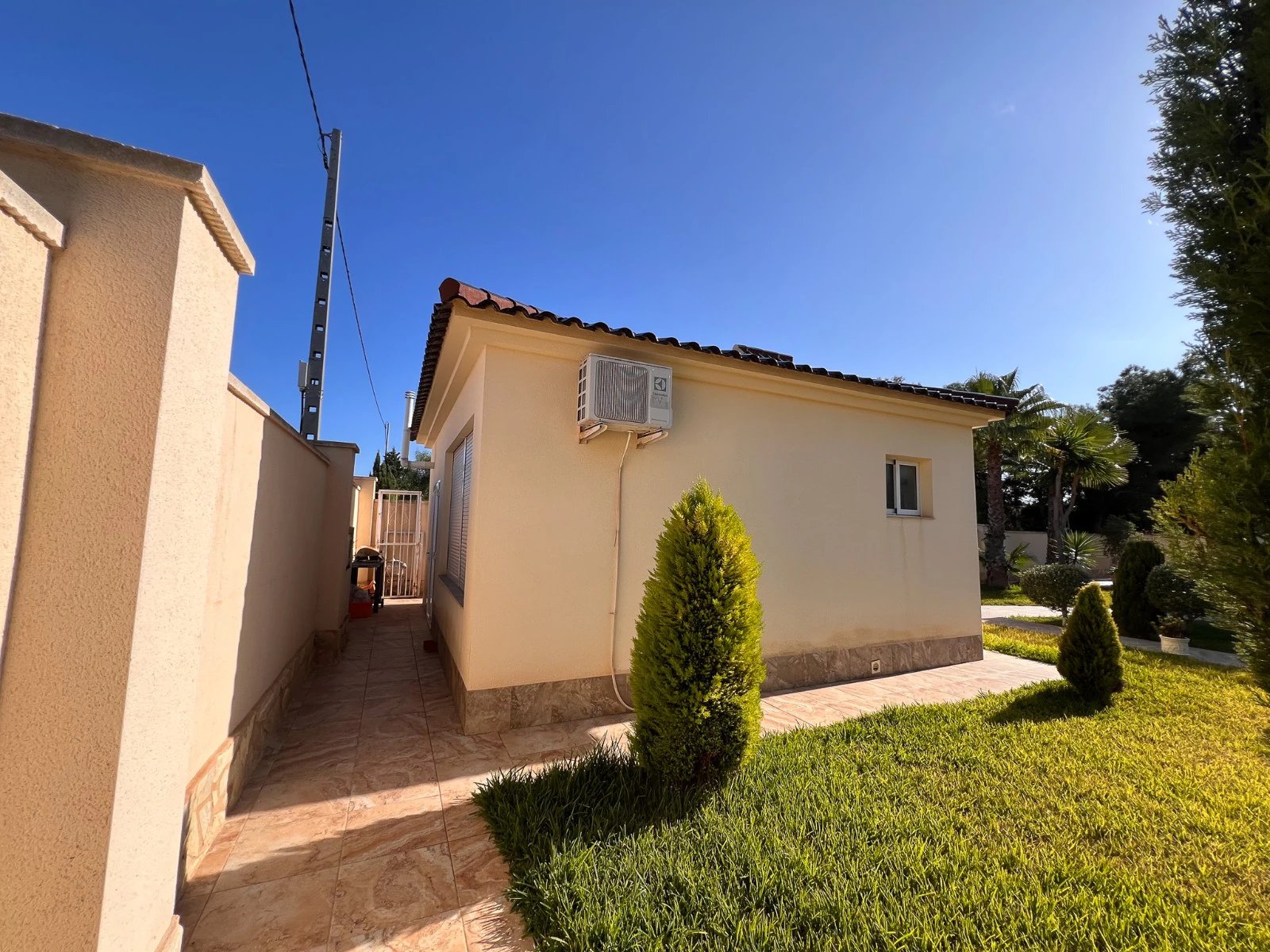 Villa for sale in Orihuela Costa