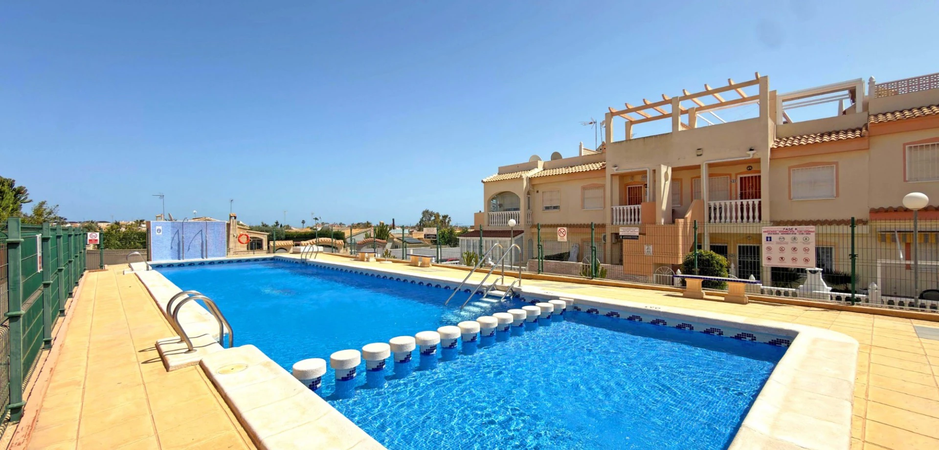 Terraced house for sale in Orihuela Costa