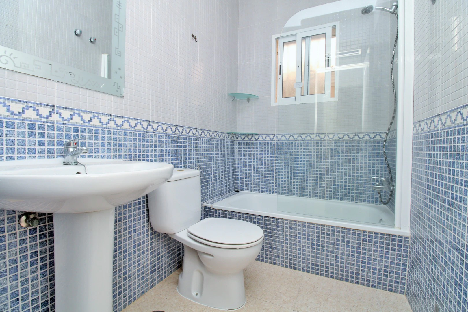 Terraced house for sale in Villamartin