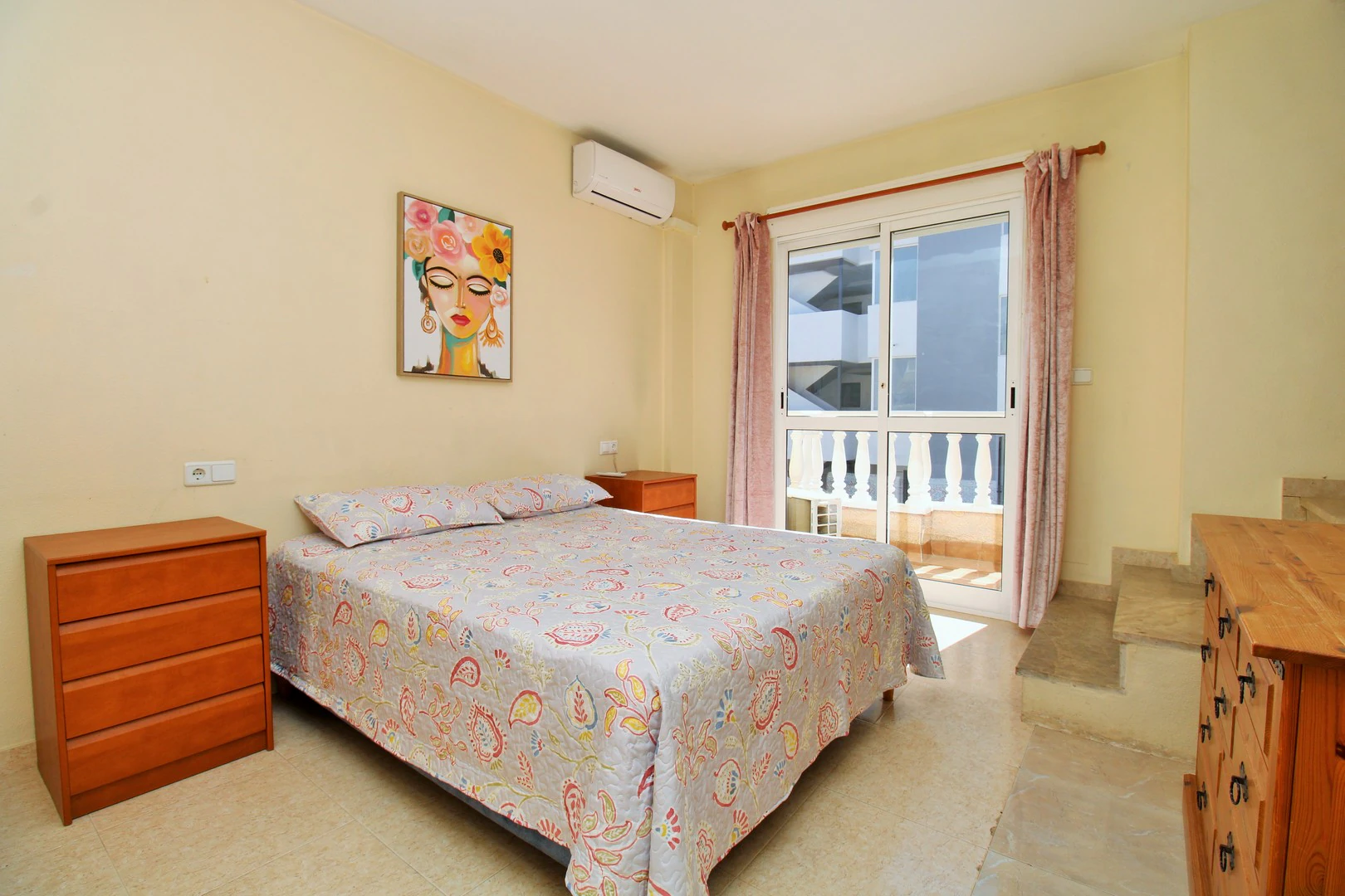 Terraced house for sale in Villamartin