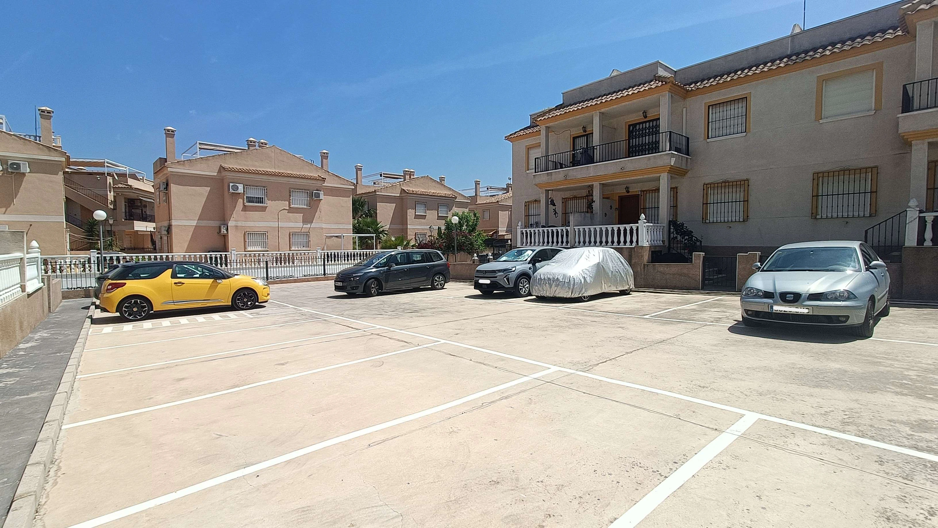 Flat for sale in Algorfa - Montemar