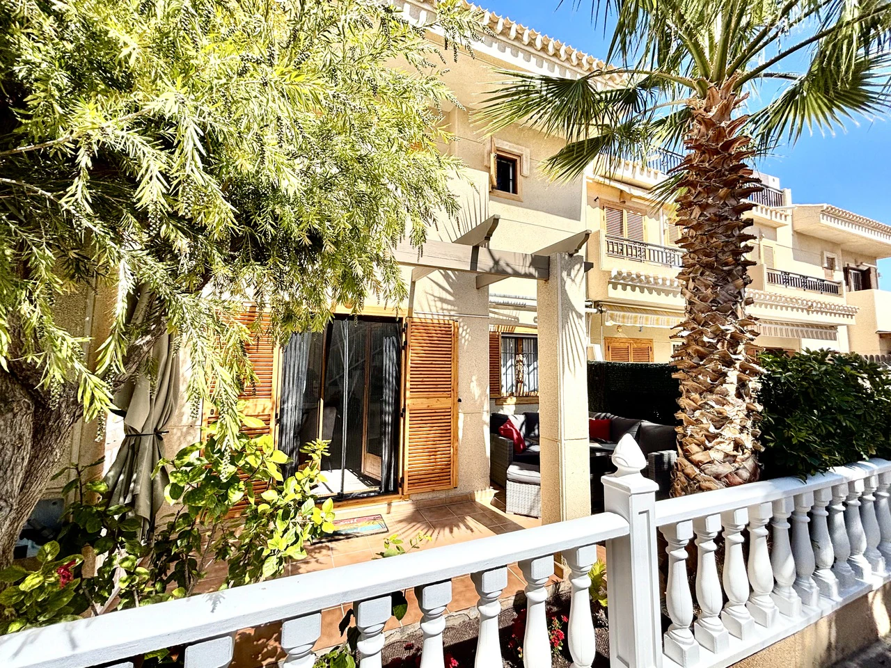 Geschakelde woning te verkoop in Playa Flamenca