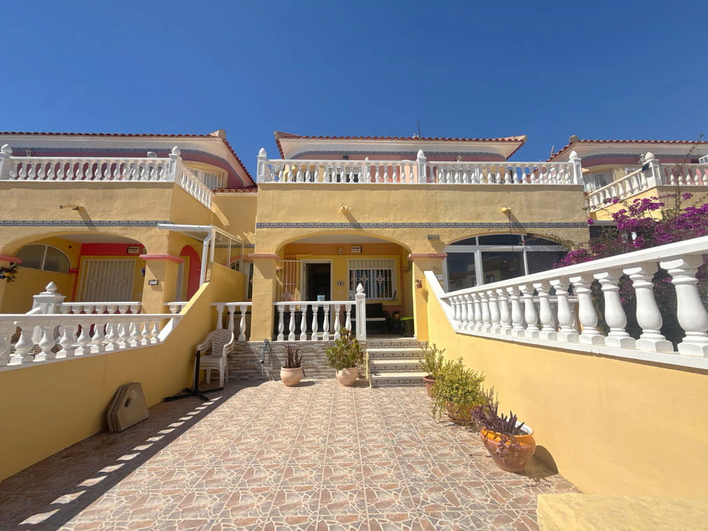 Casa adosada en venta en Cabo Roig>la Regia