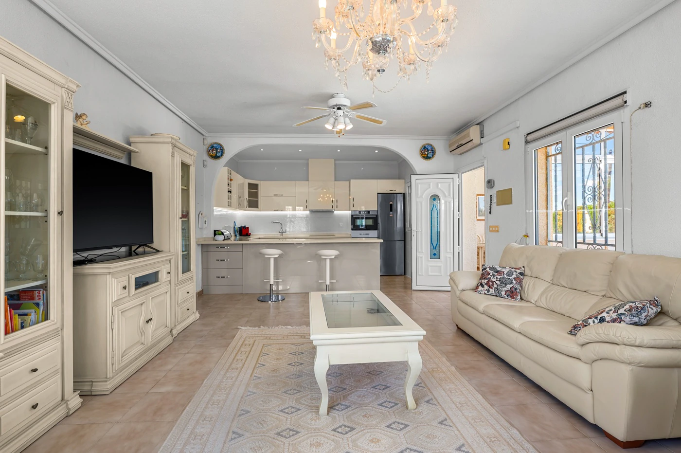 Villa till försäljning i Ciudad Quesada - Rojales