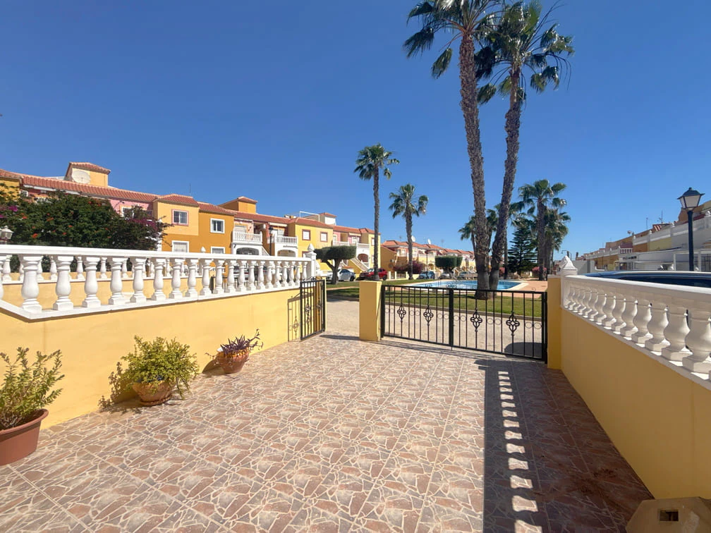 Casa adosada en venta en Cabo Roig>la Regia