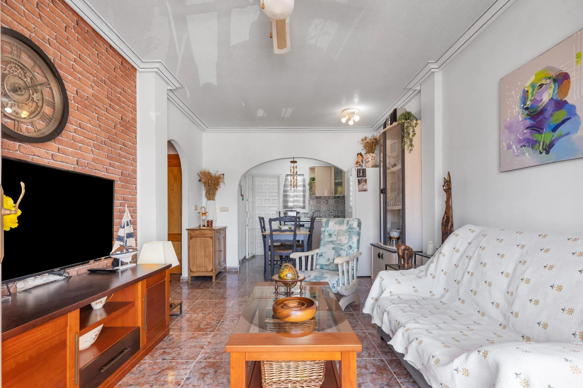 2-bedroom bungalow with solarium in El Moncayo