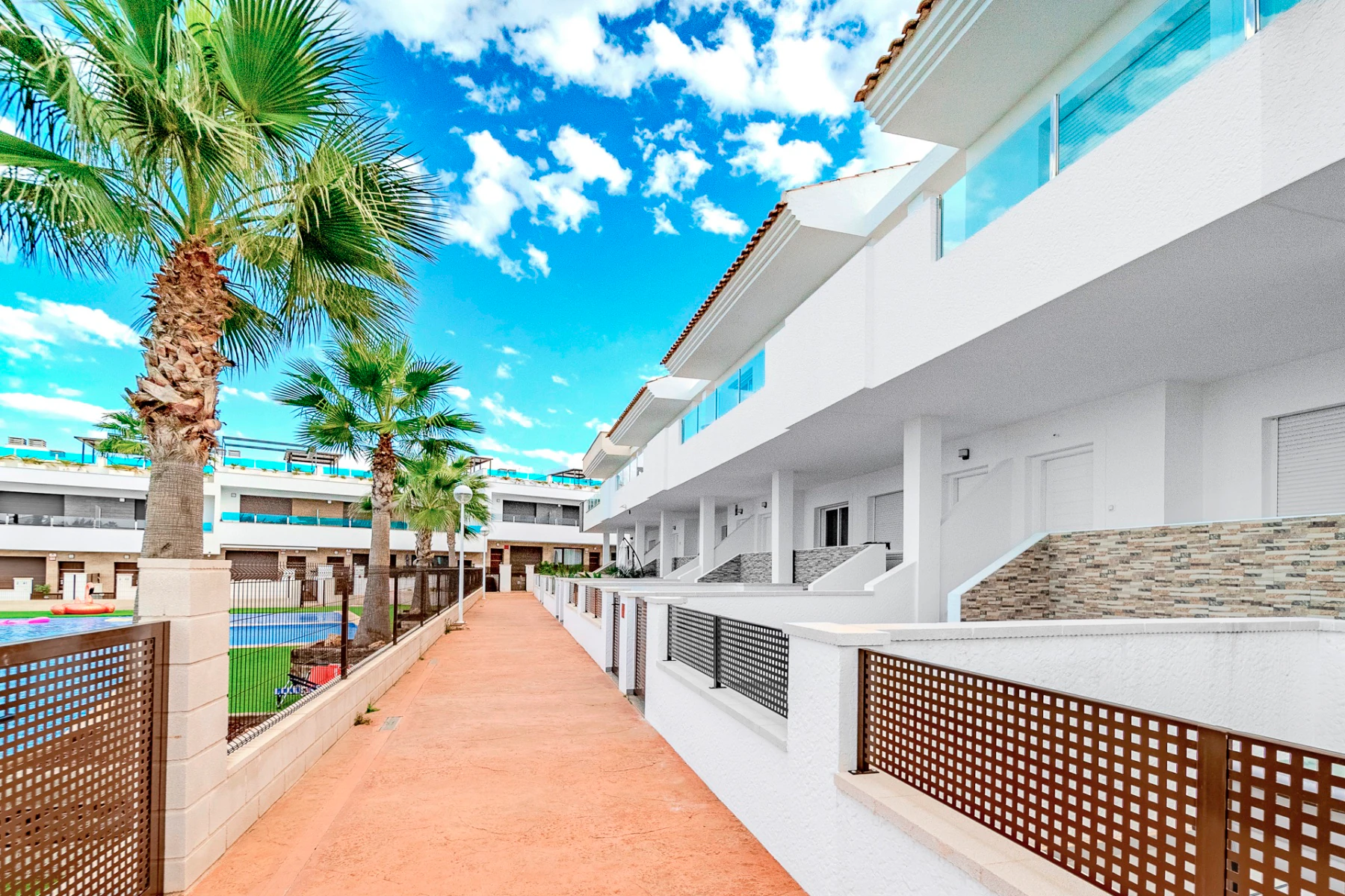 Terraced house for sale in Los Balcones