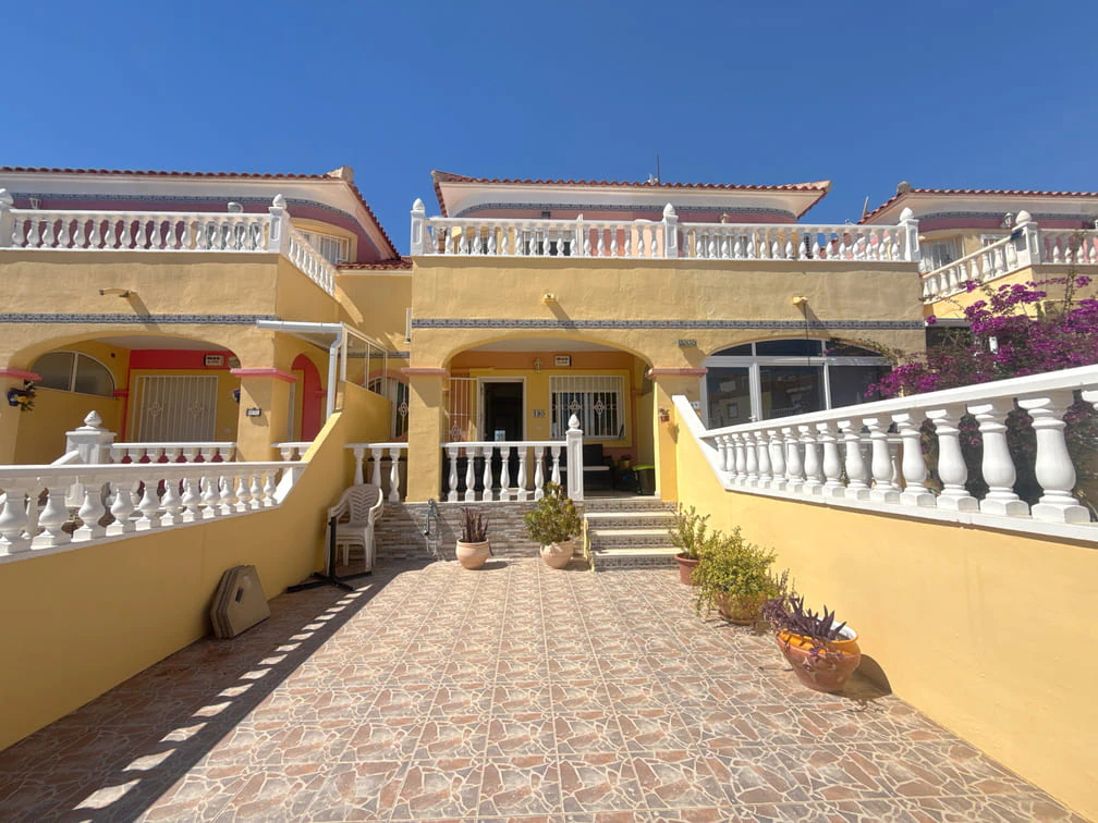 Casa adosada en venta en Cabo Roig>la Regia