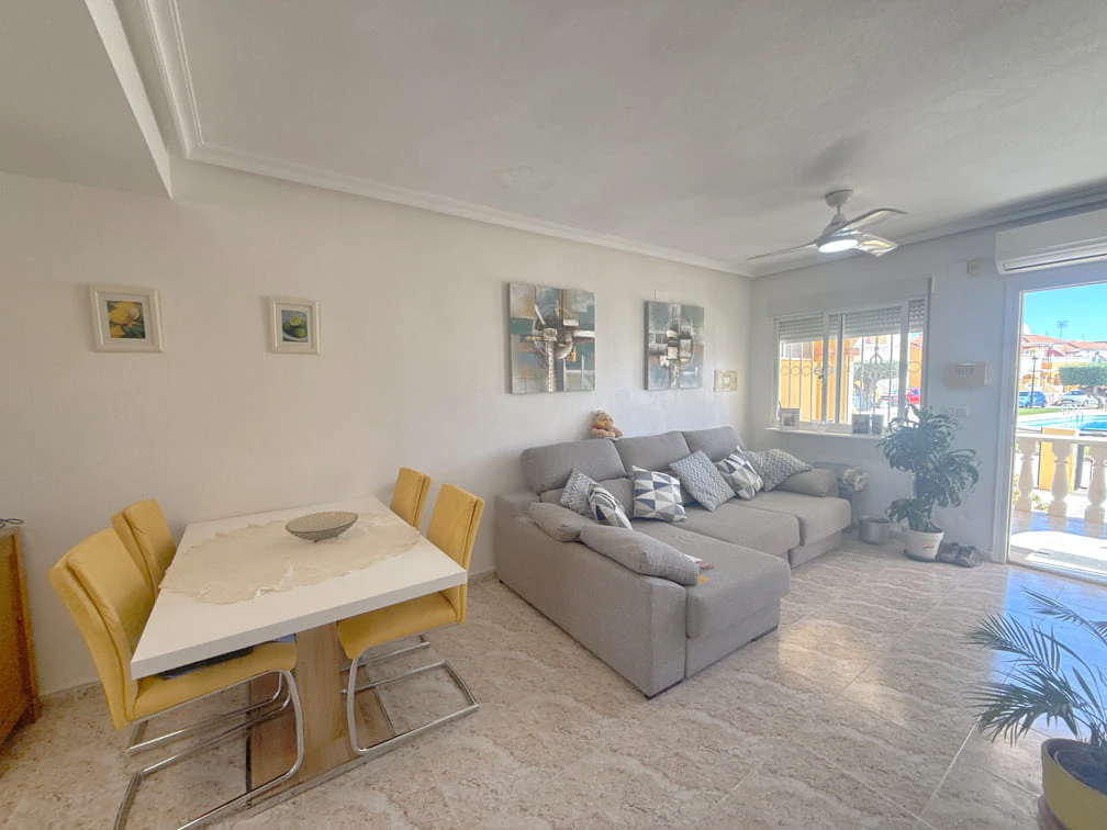 Casa adosada en venta en Cabo Roig>la Regia