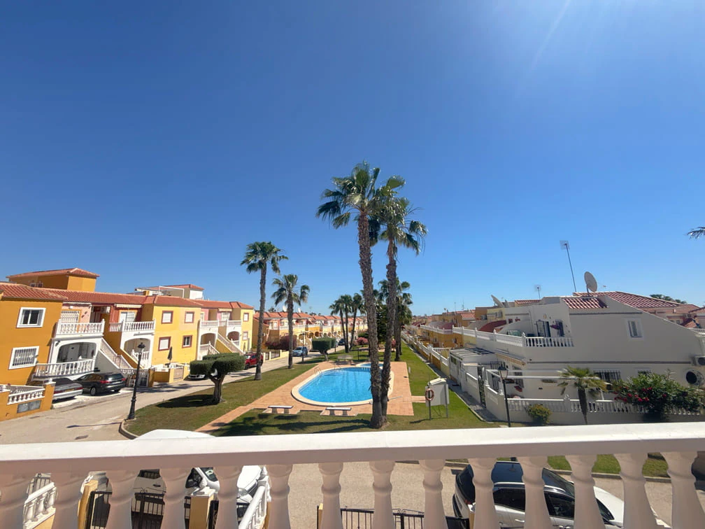 Casa adosada en venta en Cabo Roig>la Regia