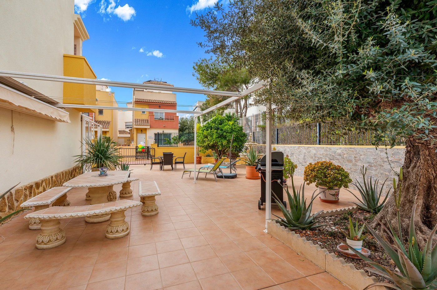 Terraced house for sale in Orihuela Costa