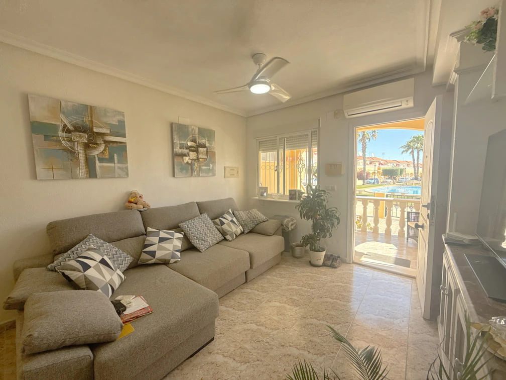 Casa adosada en venta en Cabo Roig>la Regia