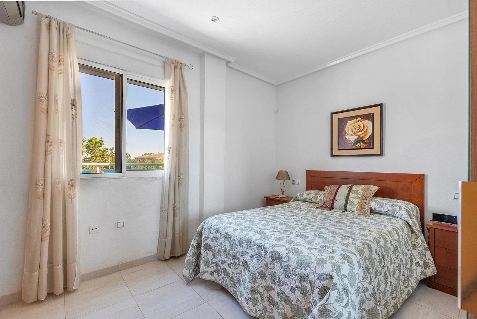 Penthouse opportunity with 3 bedrooms, 2 bathrooms and pool