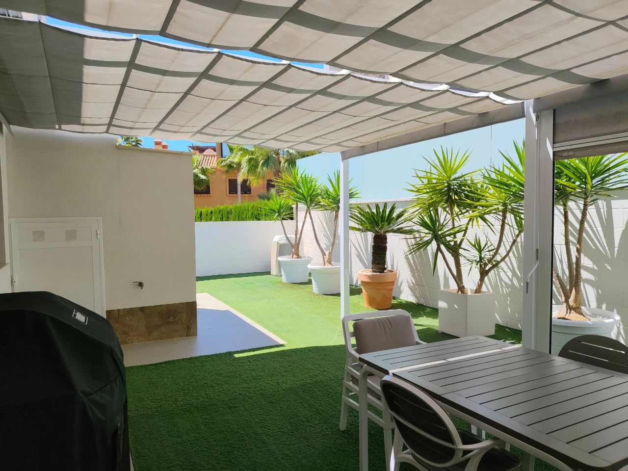 Villa te verkoop in San Miguel De Salinas