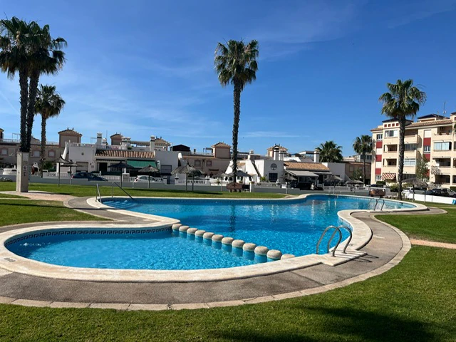 Piso en venta en Playa Flamenca