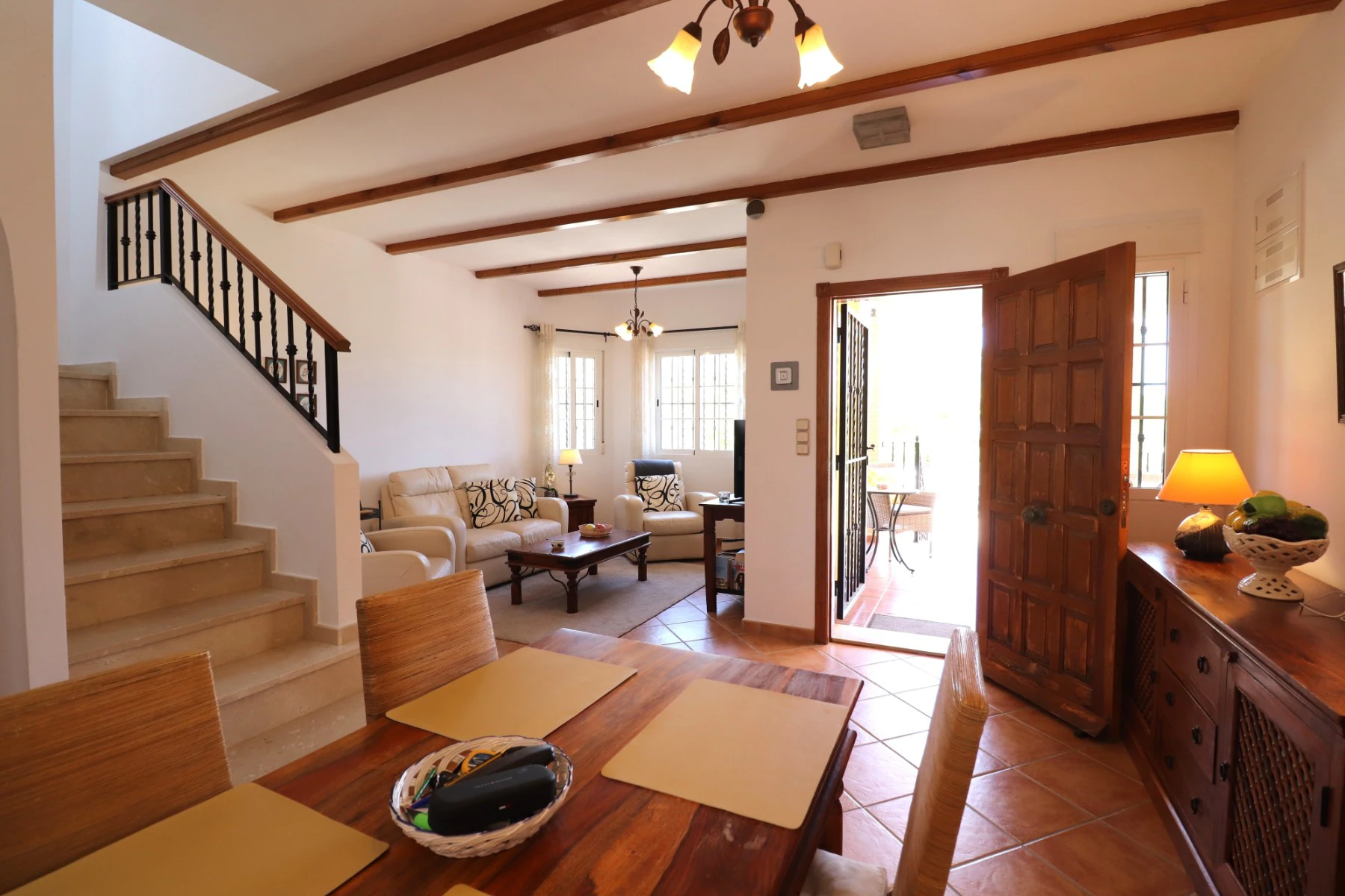 Villa for sale in Algorfa