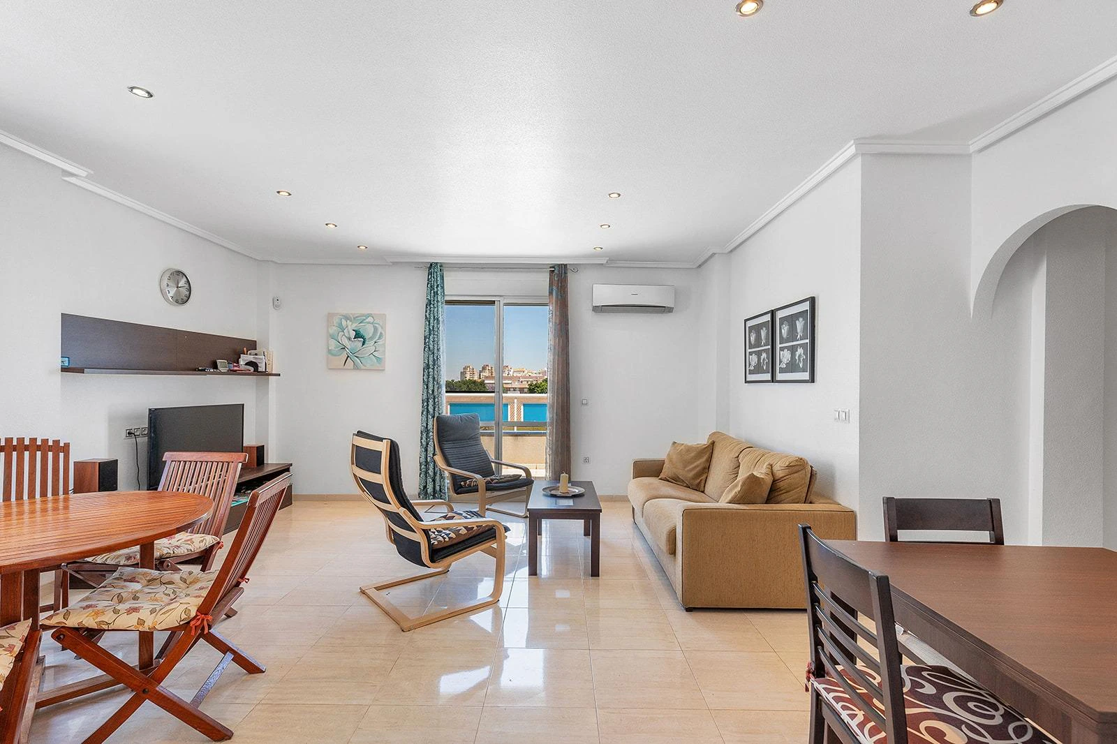 Penthouse opportunity with 3 bedrooms, 2 bathrooms and pool