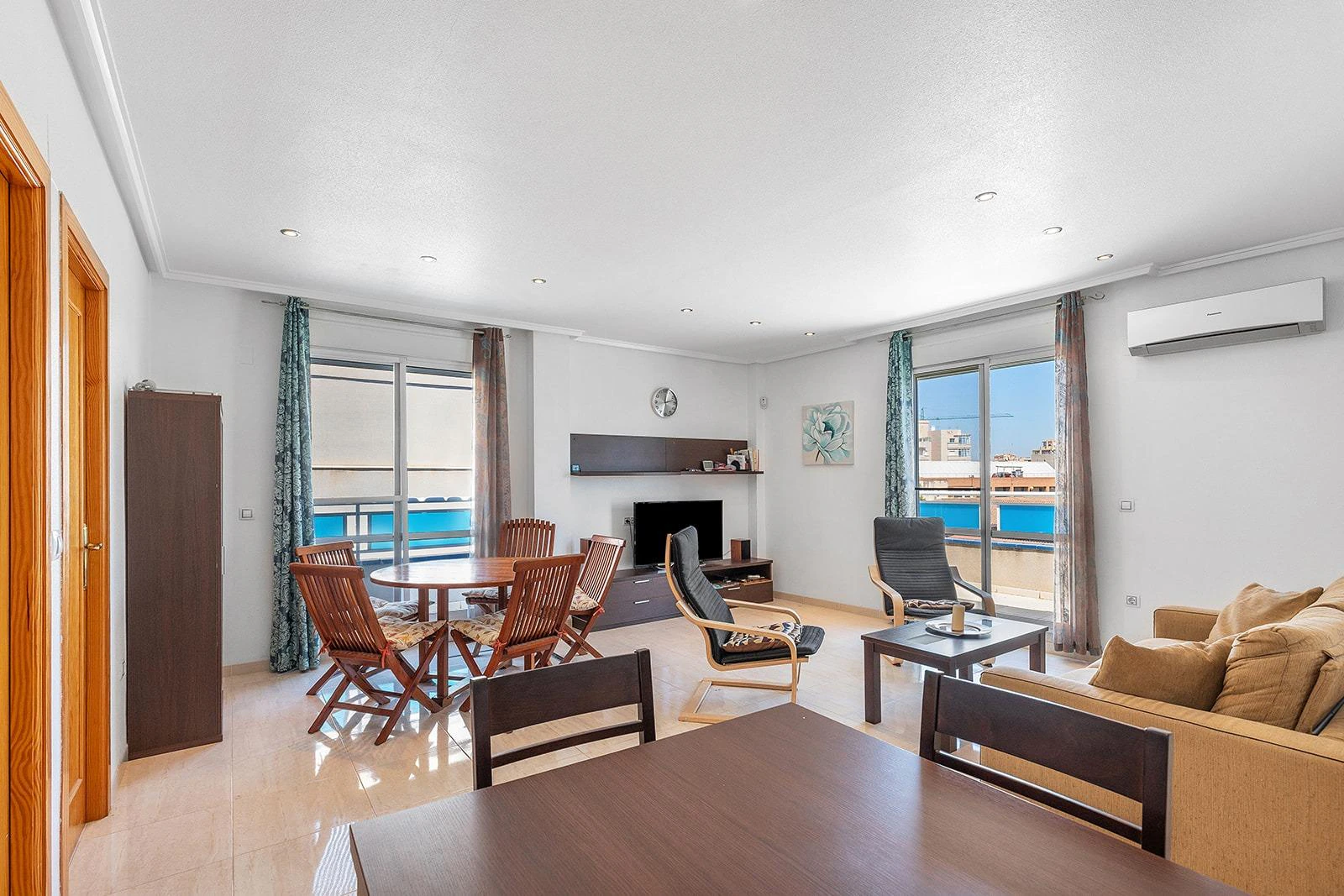 Penthouse opportunity with 3 bedrooms, 2 bathrooms and pool