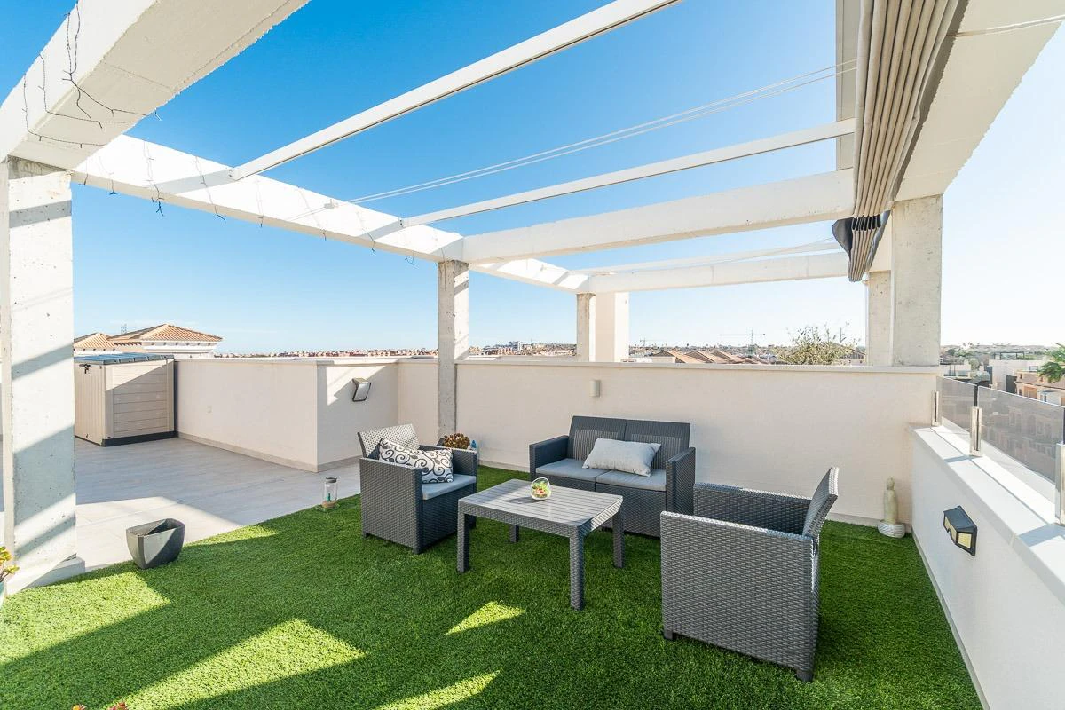 Terraced house for sale in Orihuela Costa
