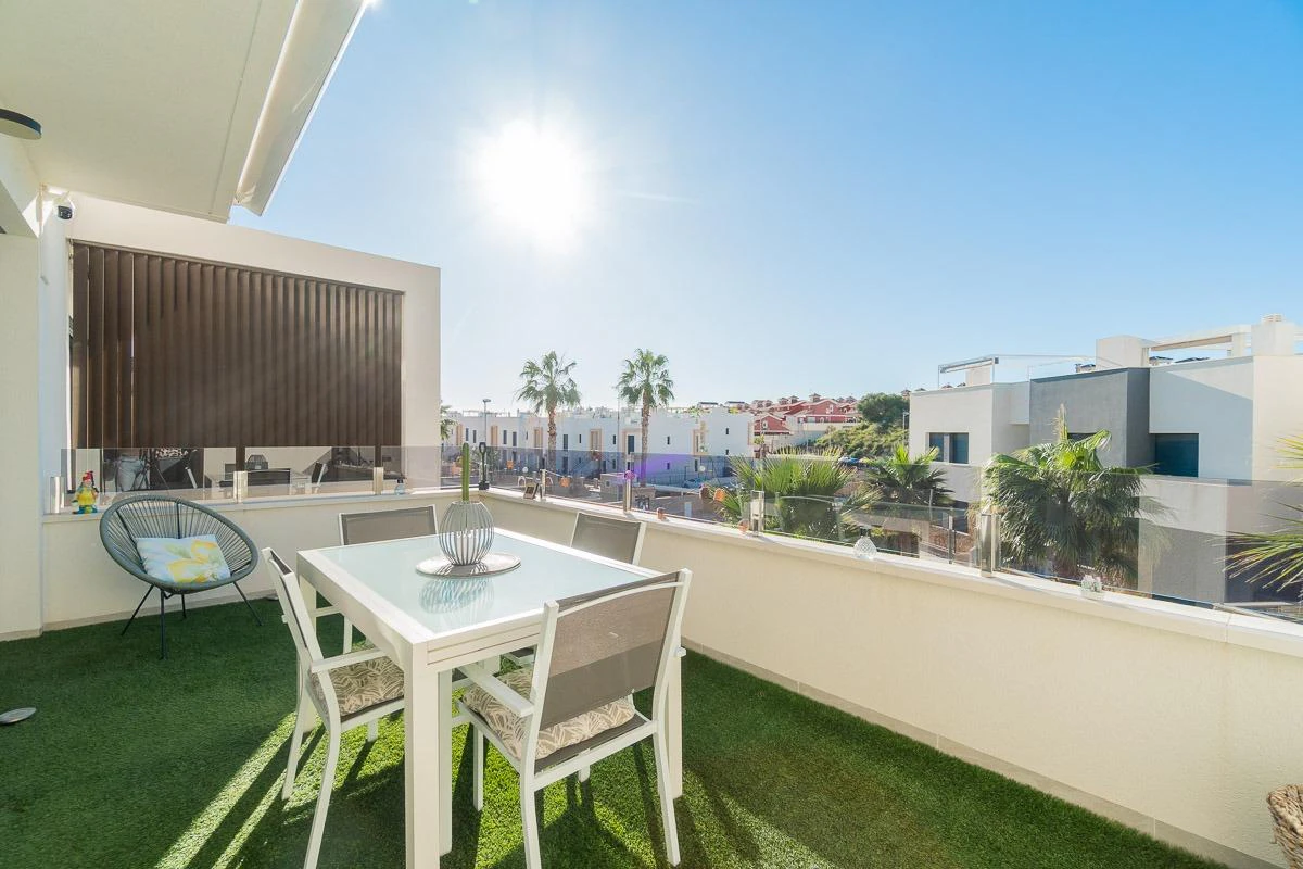 Terraced house for sale in Orihuela Costa