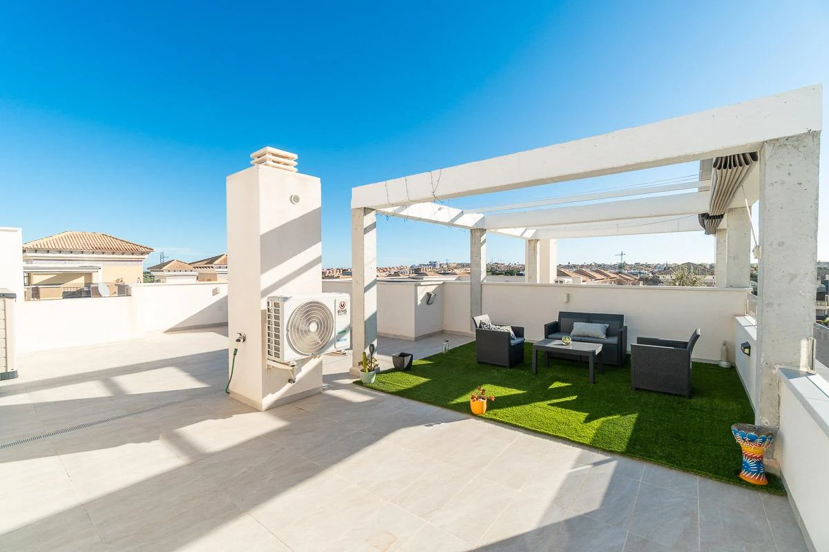 Terraced house for sale in Orihuela Costa