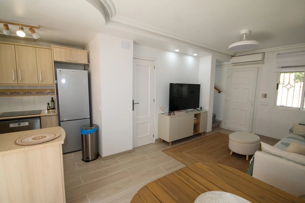 Terraced house for sale in San Miguel De Salinas