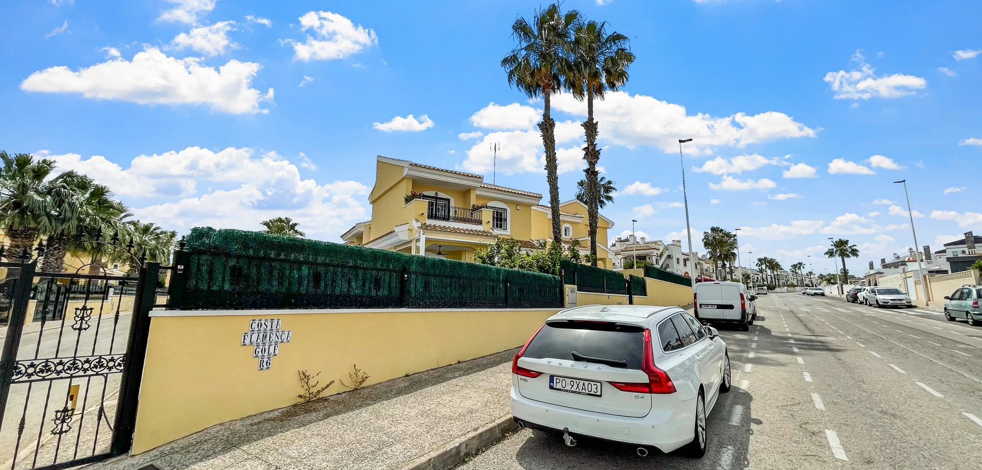Villa for sale in Orihuela Costa