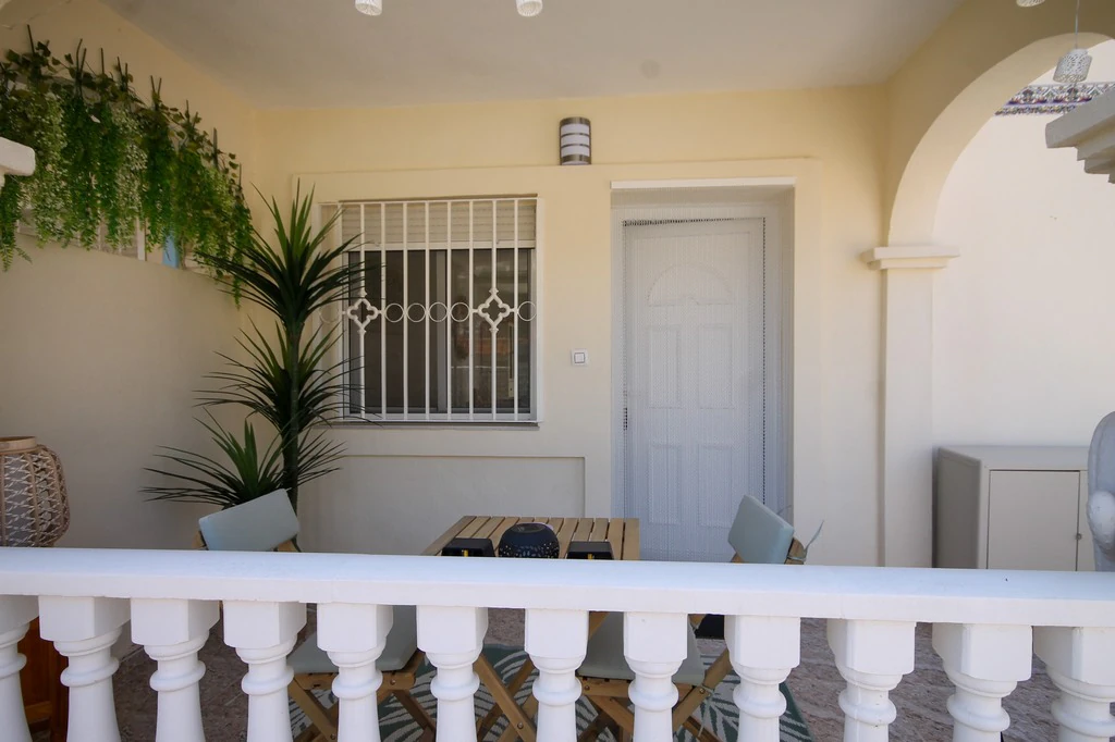 Terraced house for sale in San Miguel De Salinas