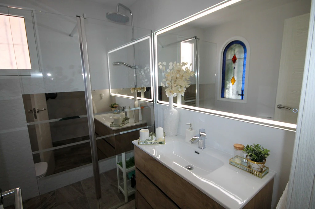 Villa te verkoop in San Miguel De Salinas