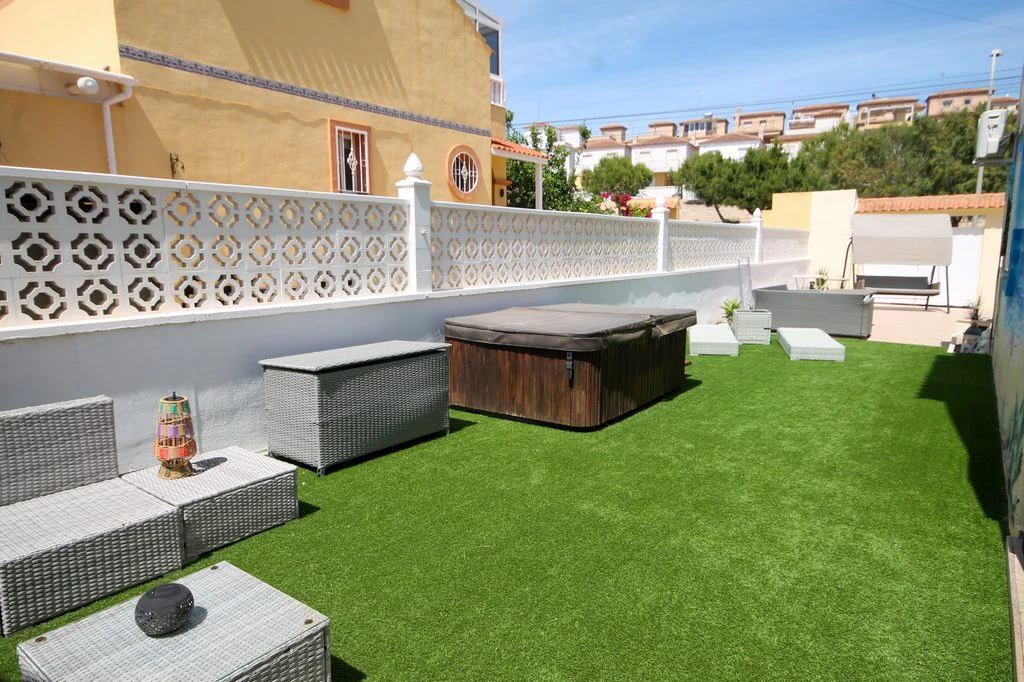 Terraced house for sale in San Miguel De Salinas