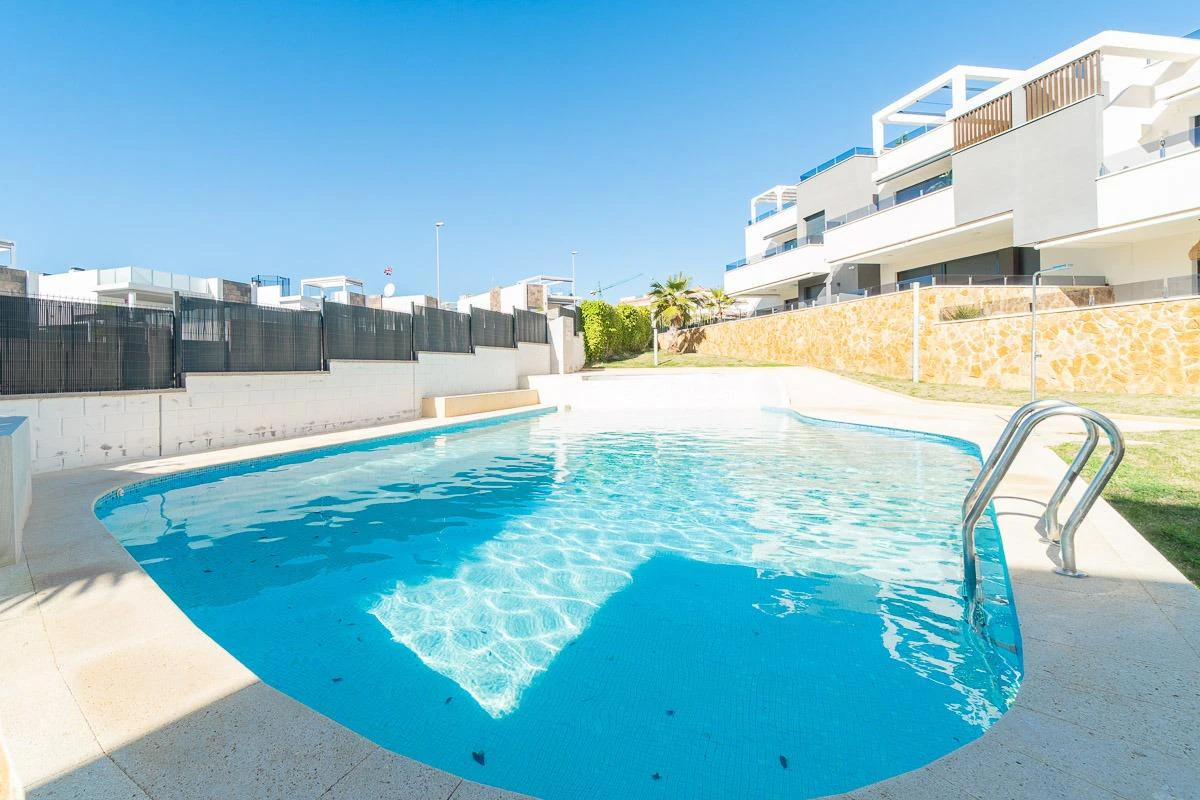 Terraced house for sale in Orihuela Costa