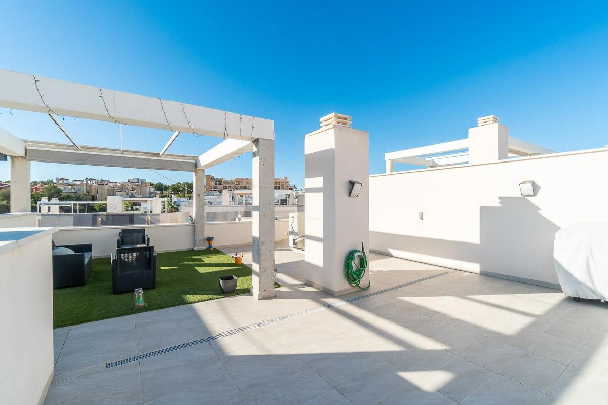 Terraced house for sale in Orihuela Costa