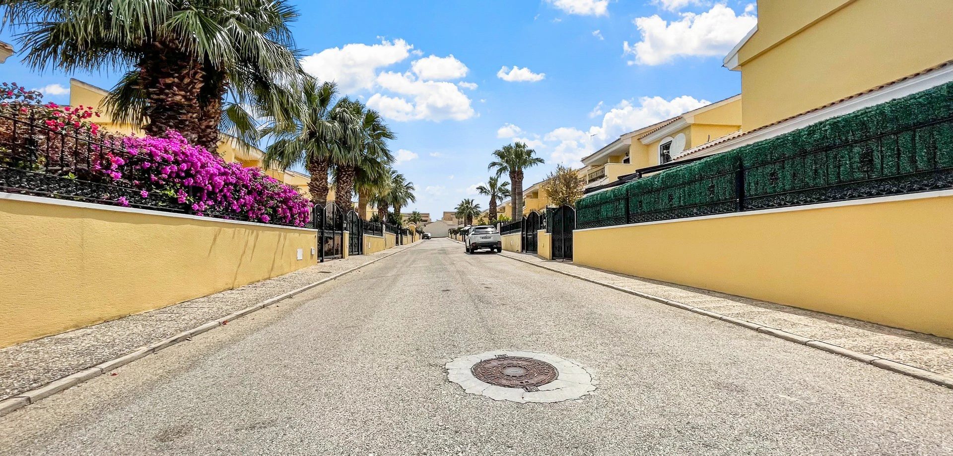 Villa for sale in Orihuela Costa