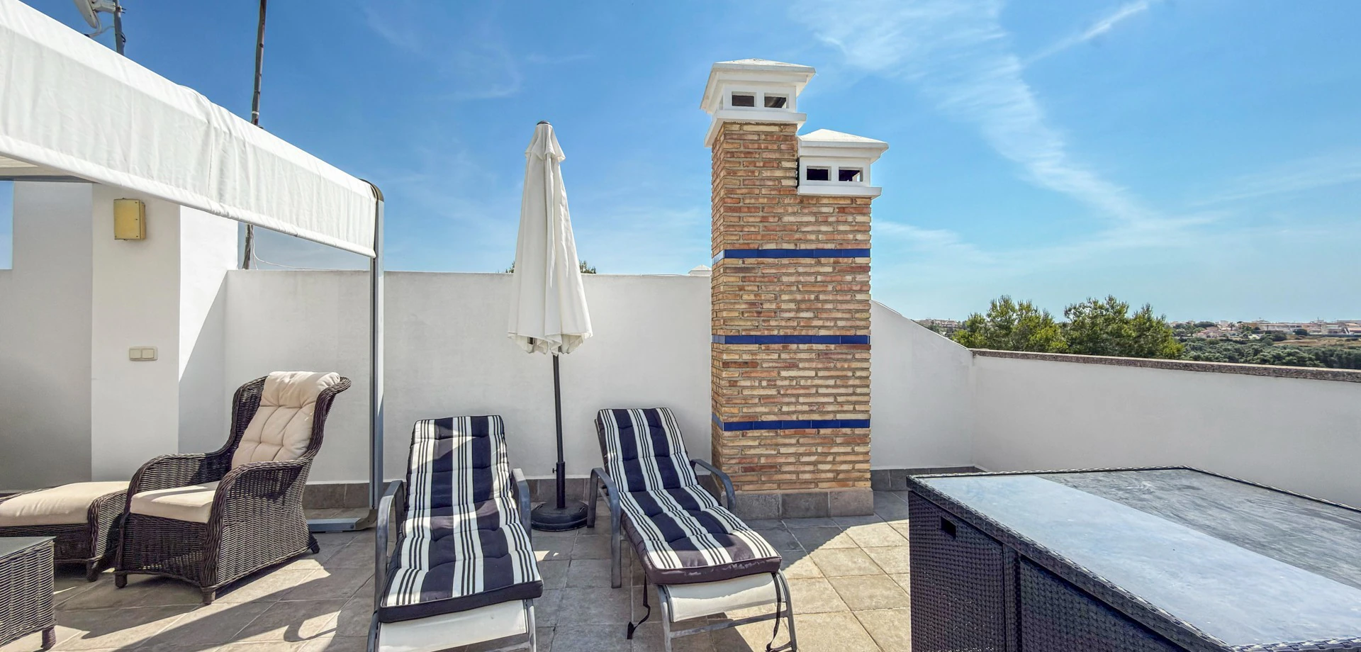 Flat for sale in Orihuela Costa