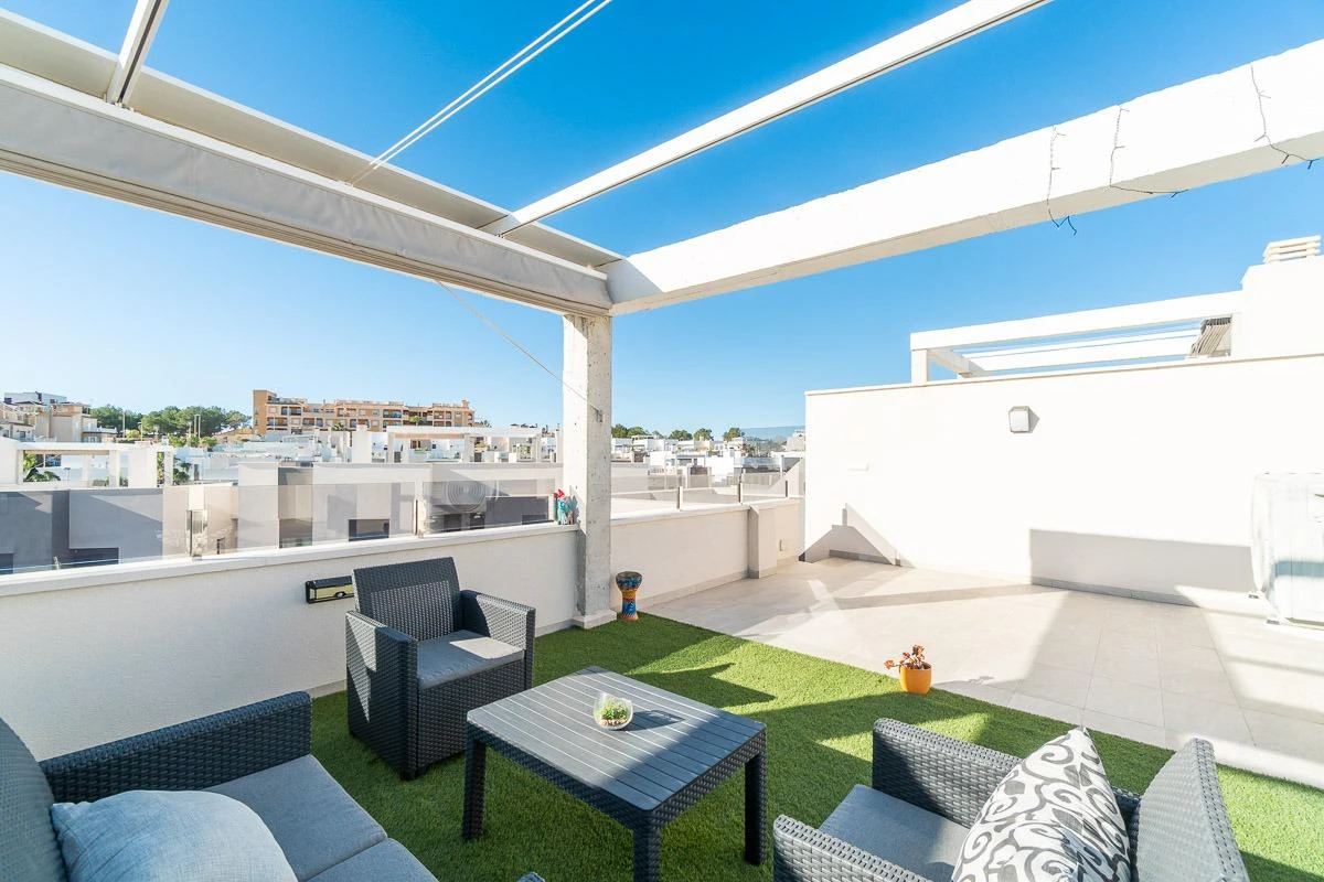 Terraced house for sale in Orihuela Costa
