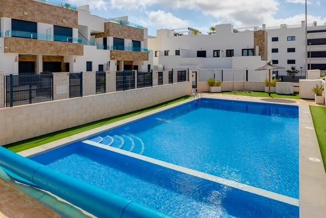Terraced house for sale in Orihuela Costa