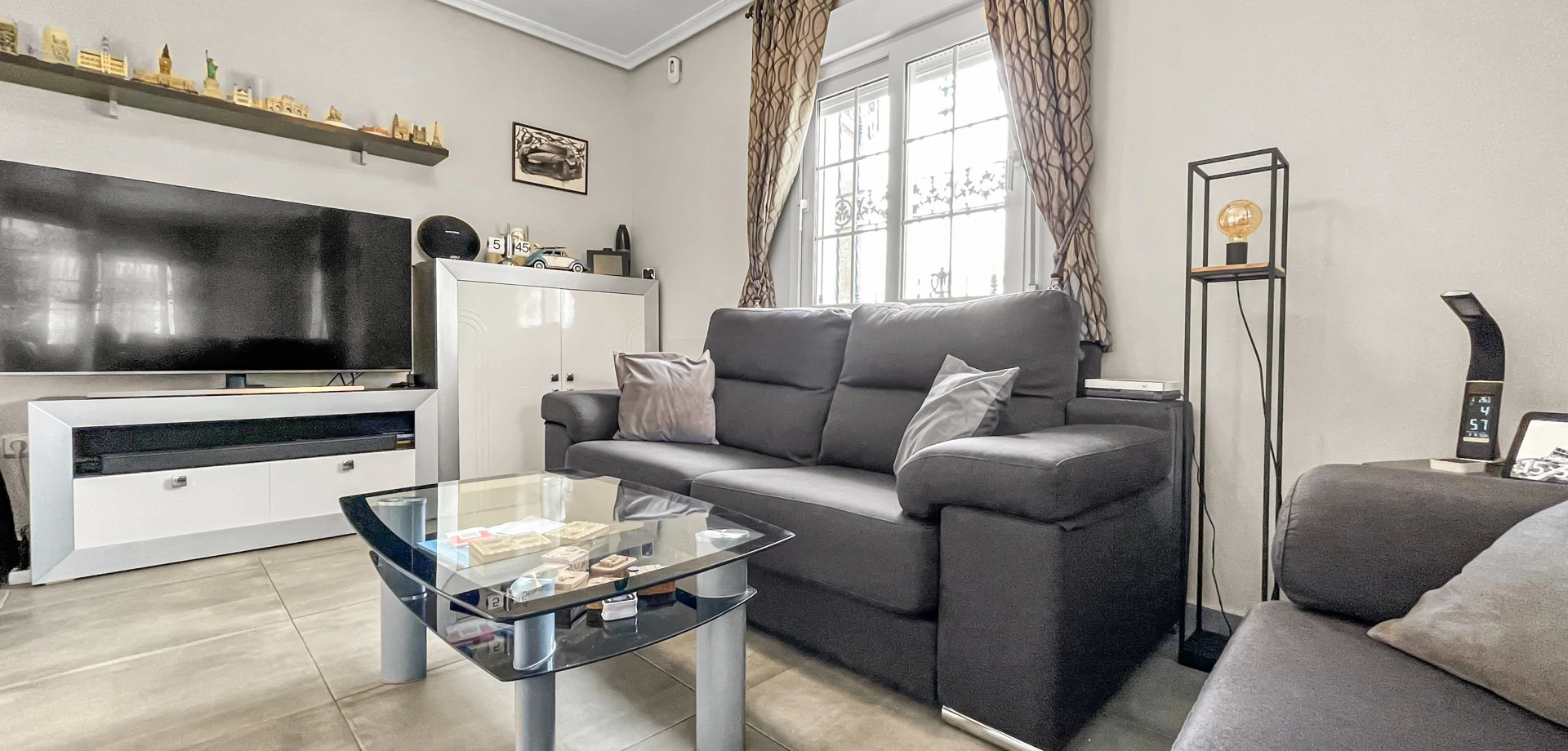 Villa for sale in Orihuela Costa