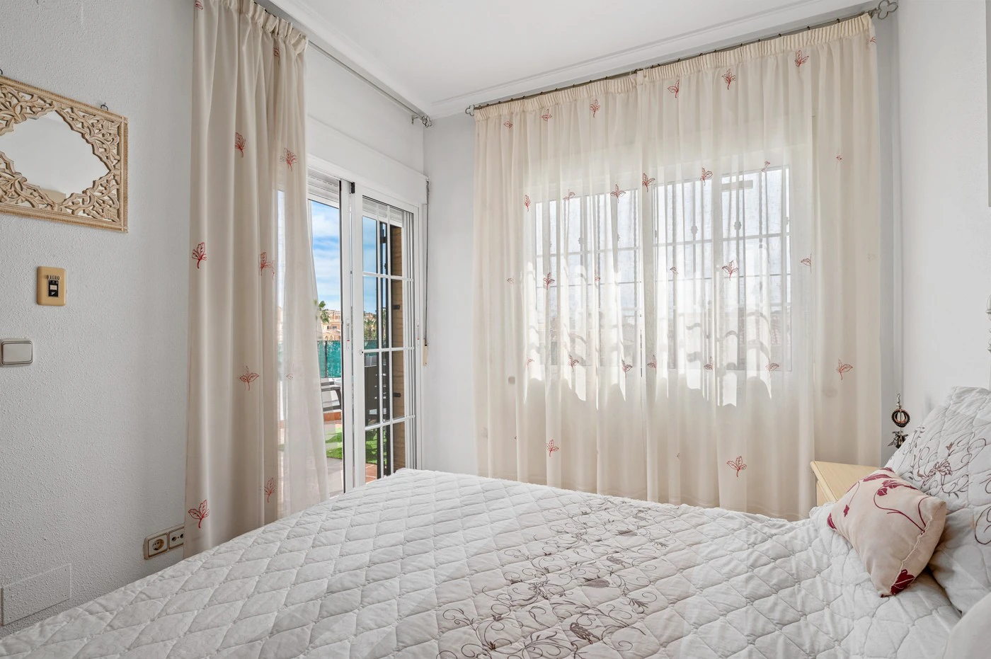 Villa for sale in Algorfa