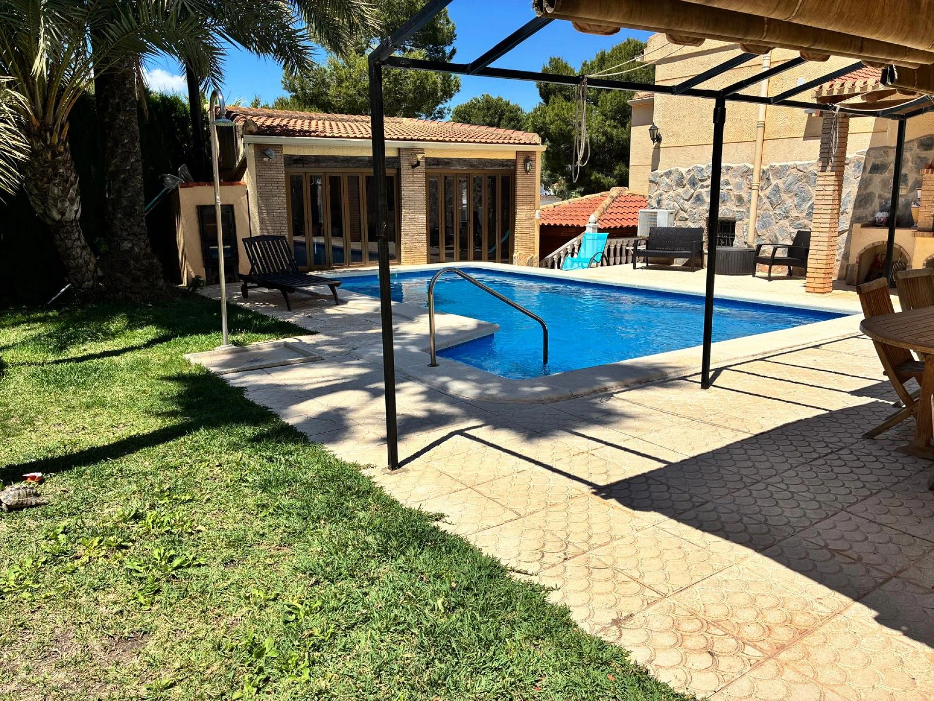 Villa for sale in Los Balcones