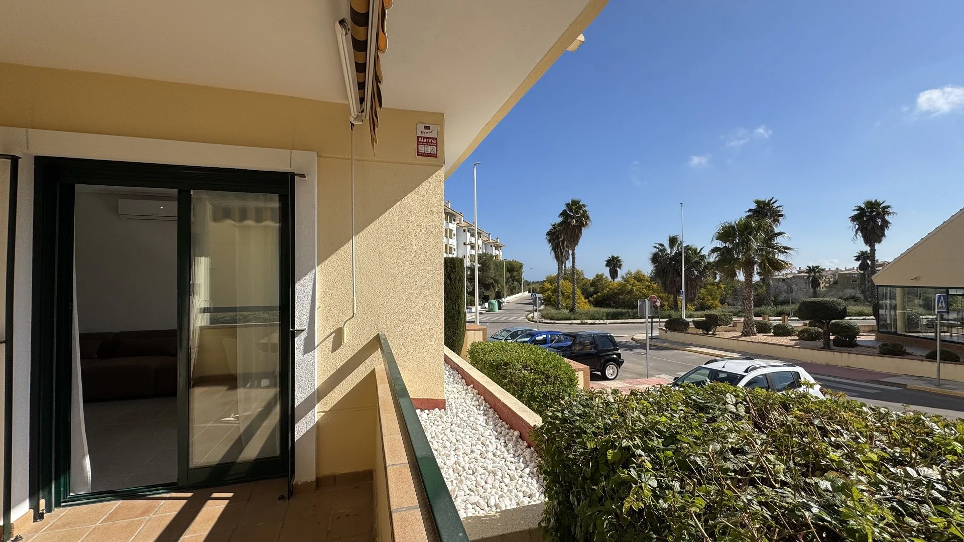 Flat for sale in Lomas De Campoamor