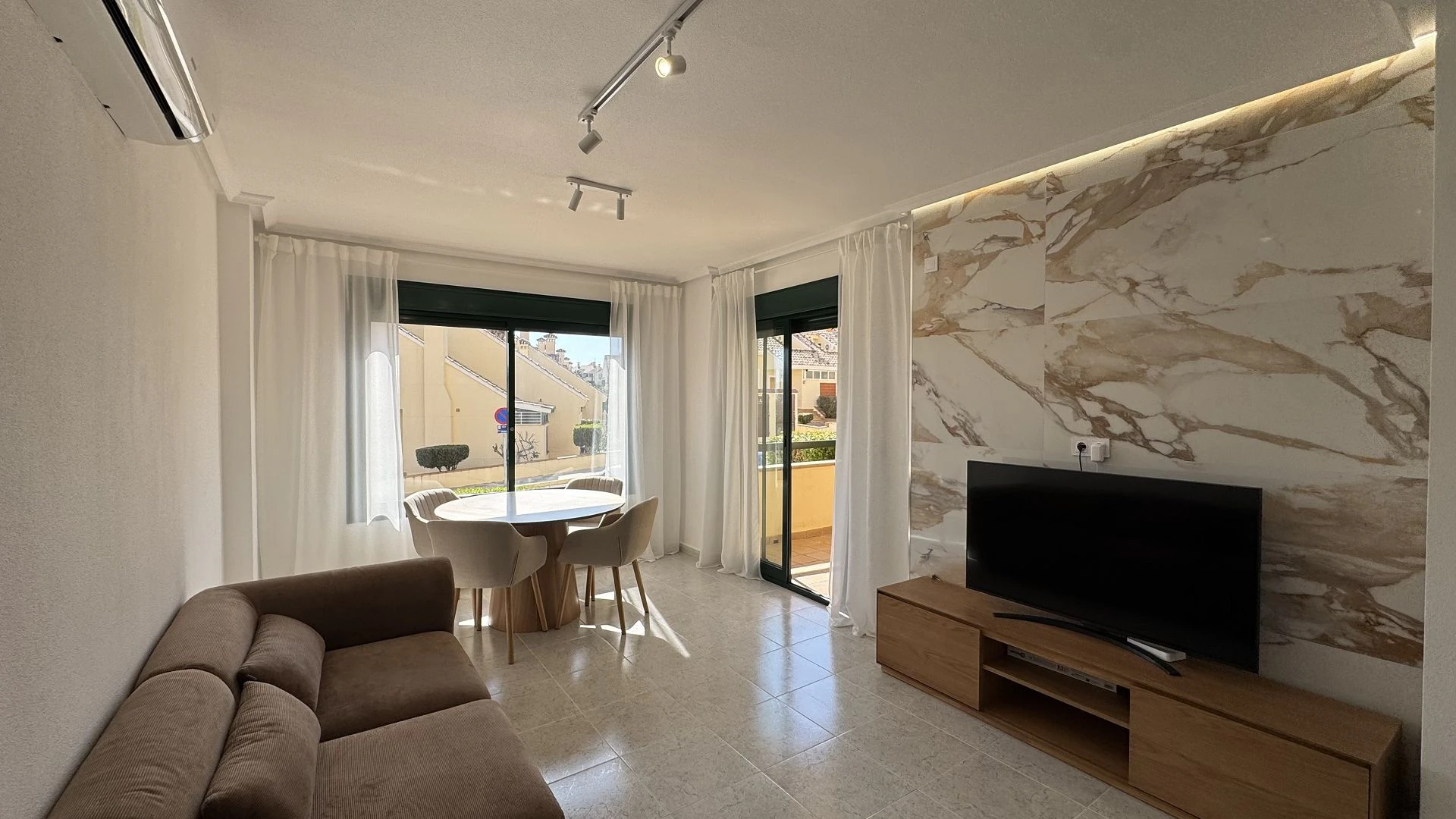 Flat for sale in Lomas De Campoamor