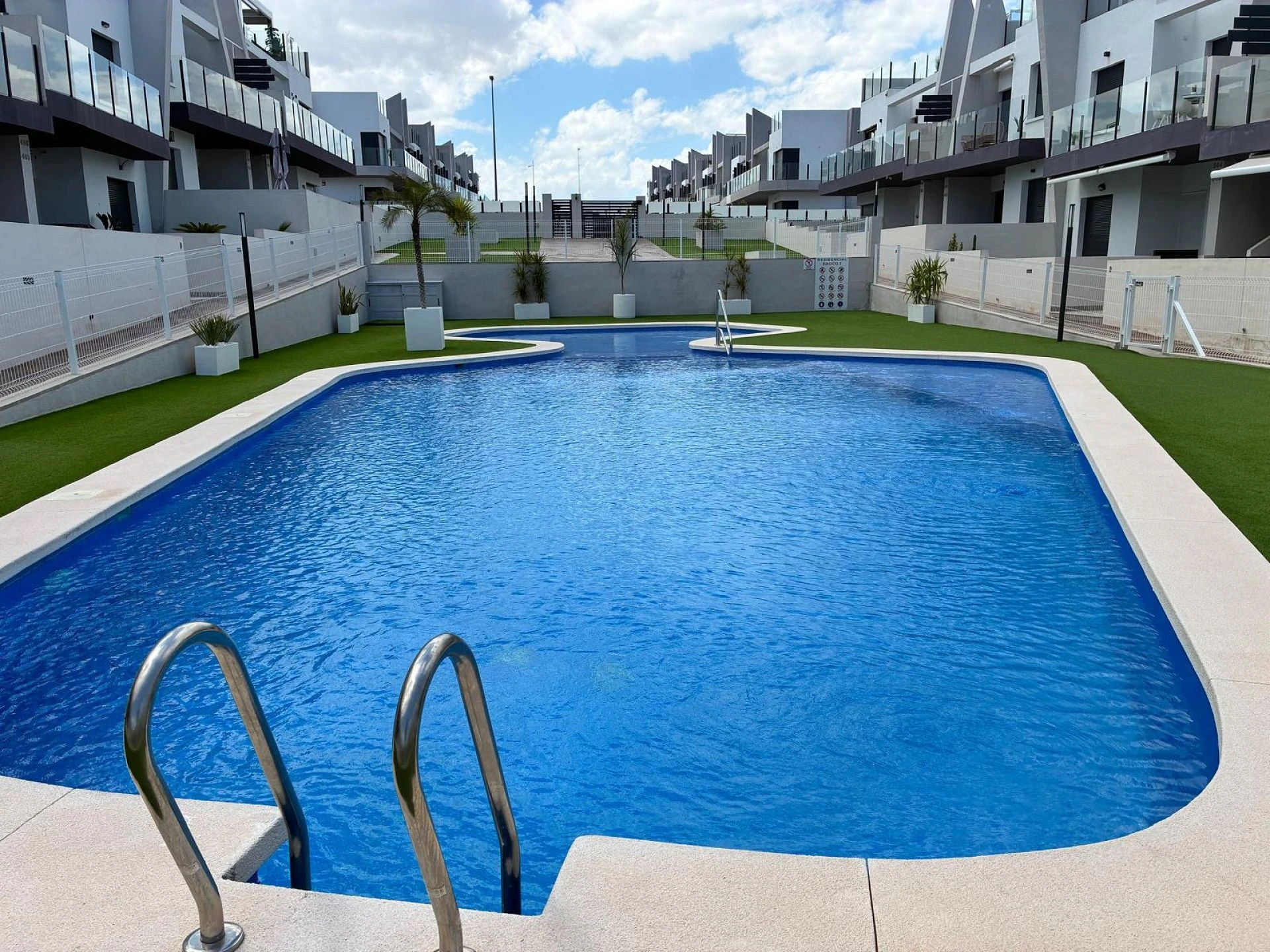Flat for sale in San Miguel De Salinas
