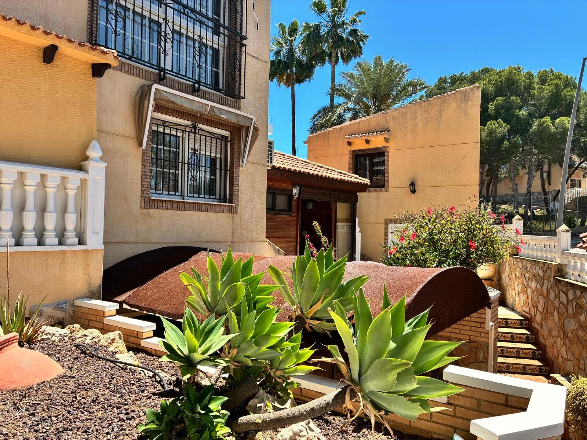 Villa for sale in Los Balcones