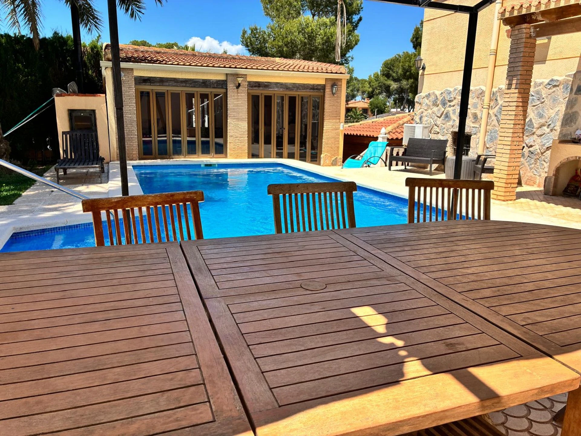 Villa for sale in Los Balcones