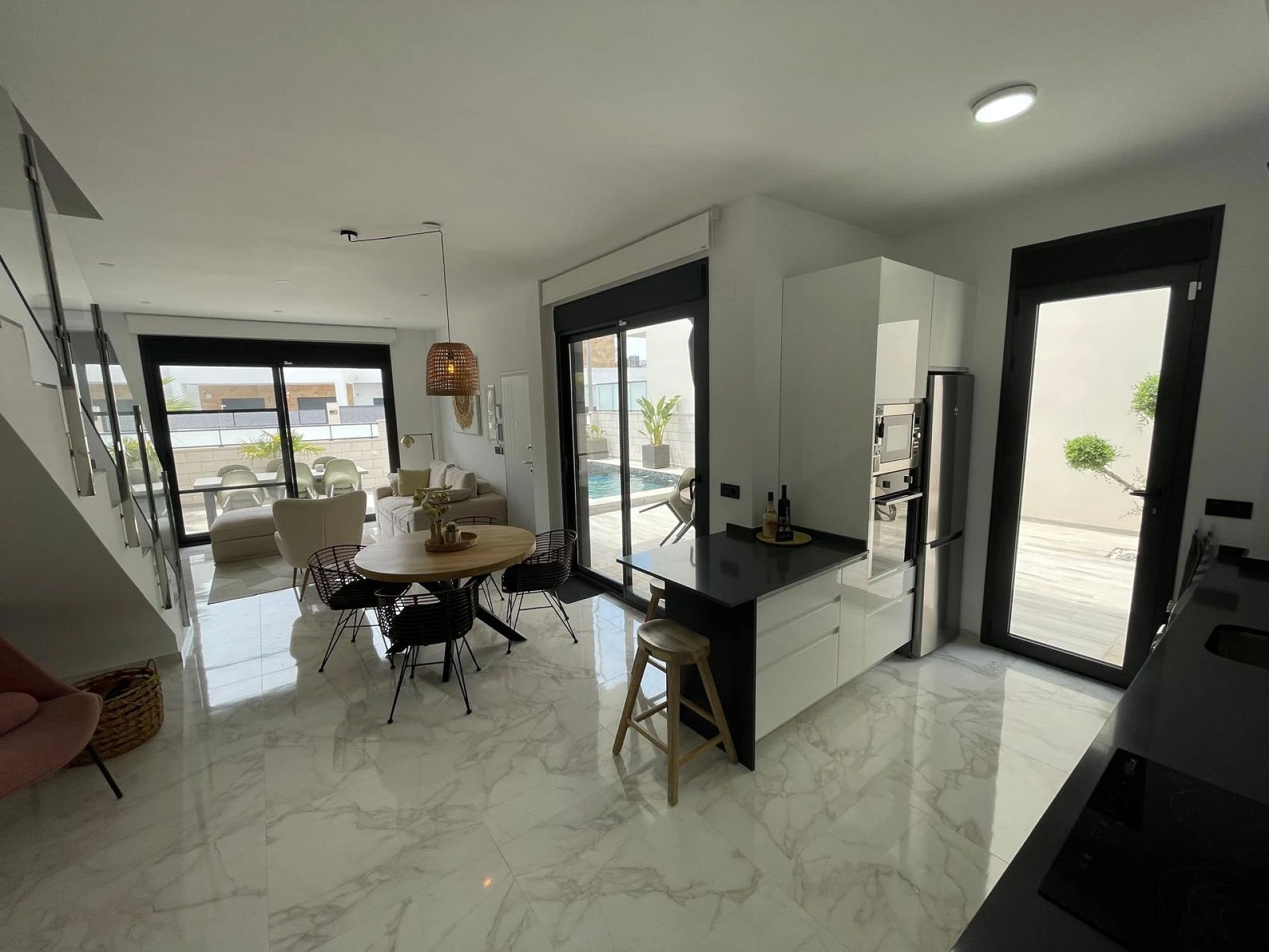Villa for sale in Benijofar