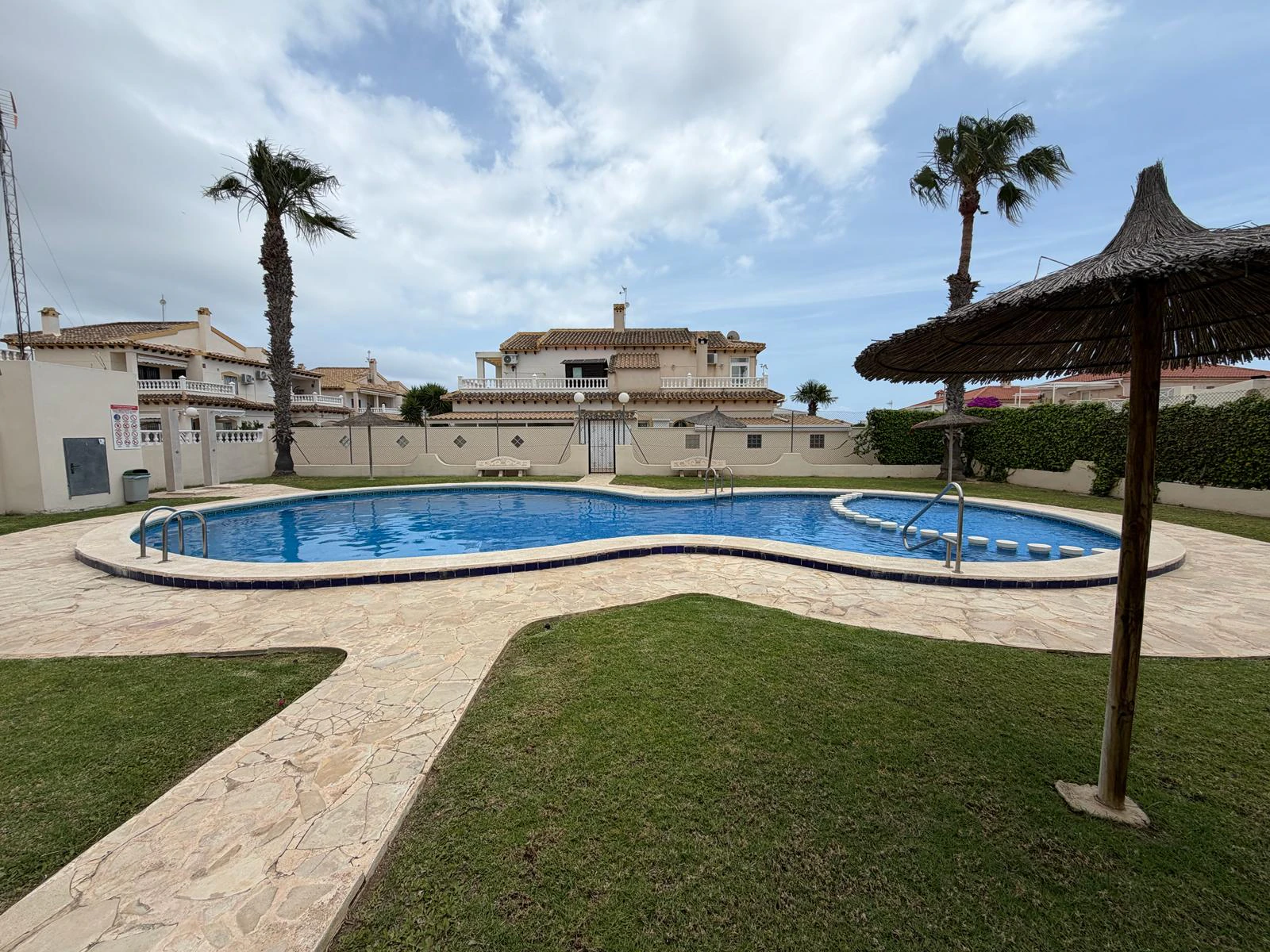 Villa for sale in Playa Flamenca