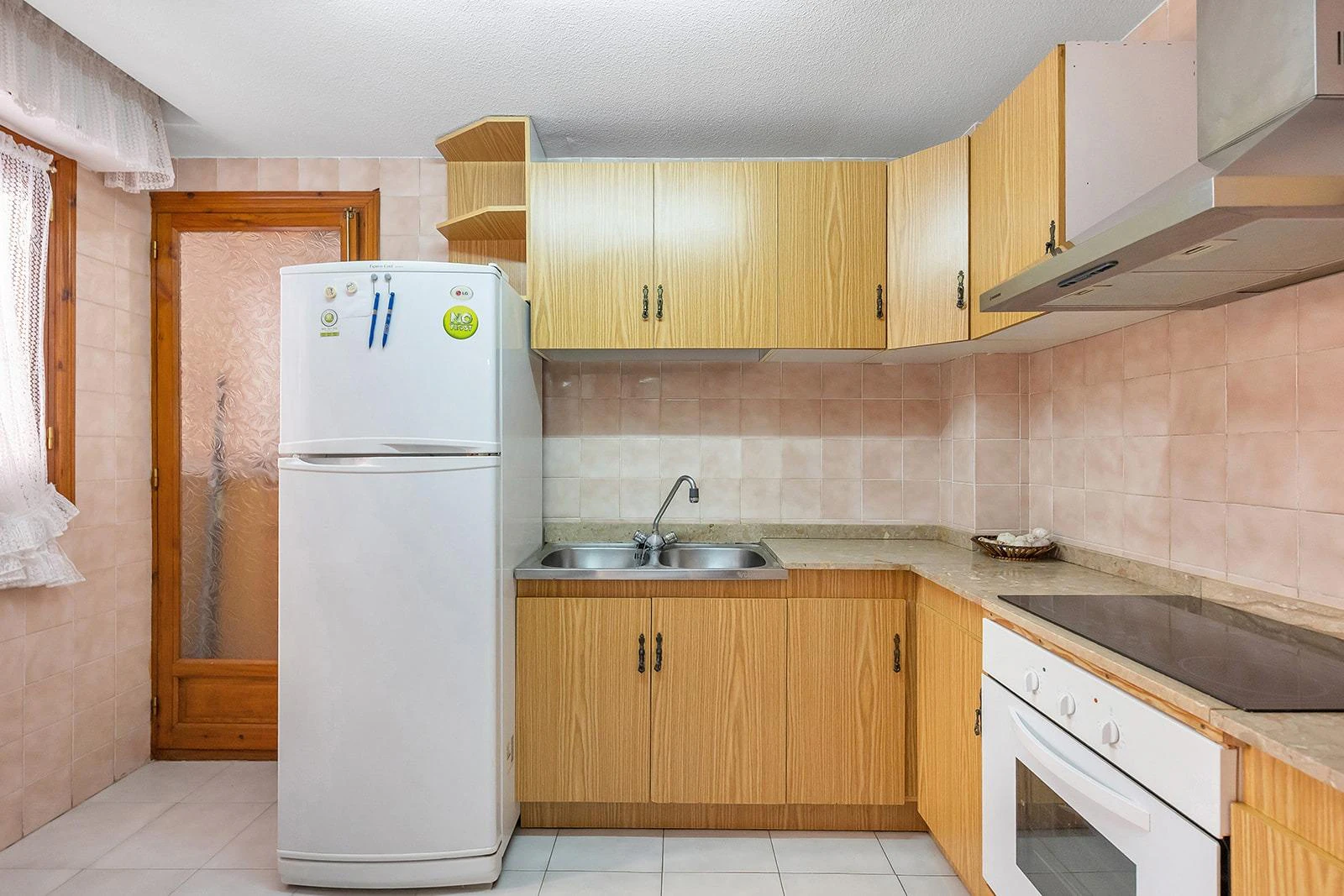2 bedroom opportunity Playa del Cura
